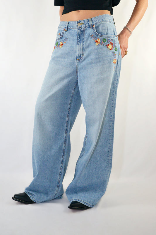 SUNNY JEANS - LIGHT WASH