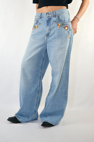 SUNNY JEANS - LIGHT WASH
