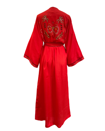 LADY RED DRESS