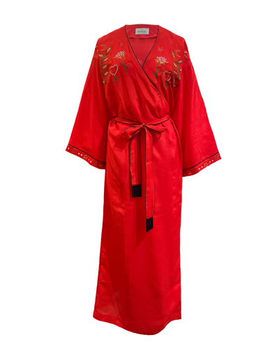 LADY RED DRESS